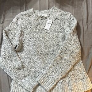 J. Jill Light Gray Textured Crewneck Sweater
